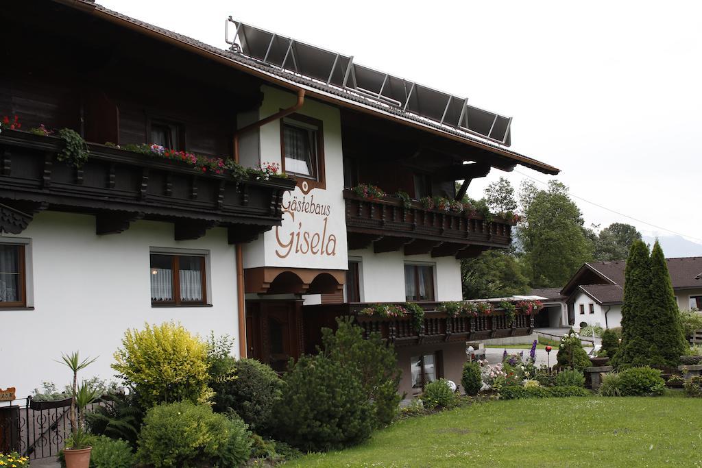 Gastehaus Gisela Hotel Bruck am Ziller Exterior photo